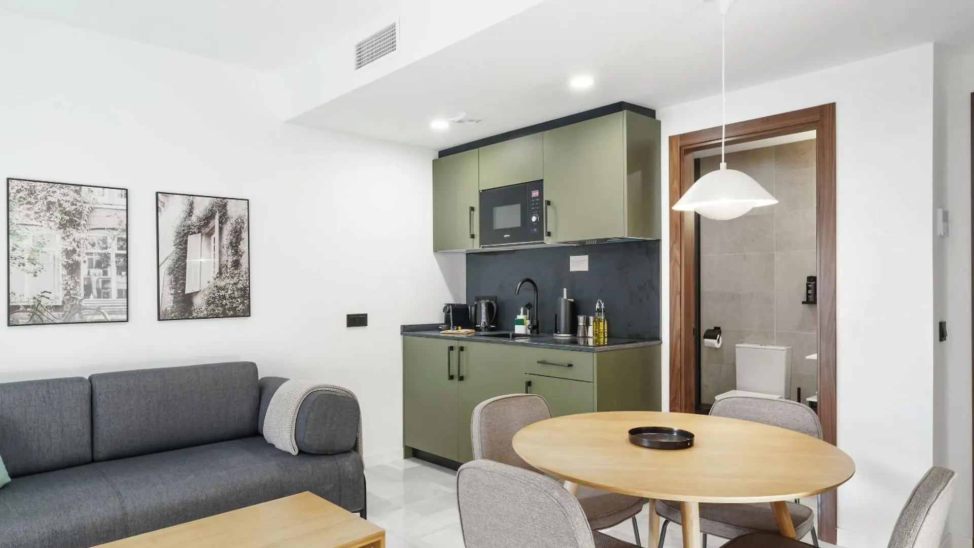 Limehome Jerez De La Frontera Marques De Casa-Domecq 0*,  Espanha